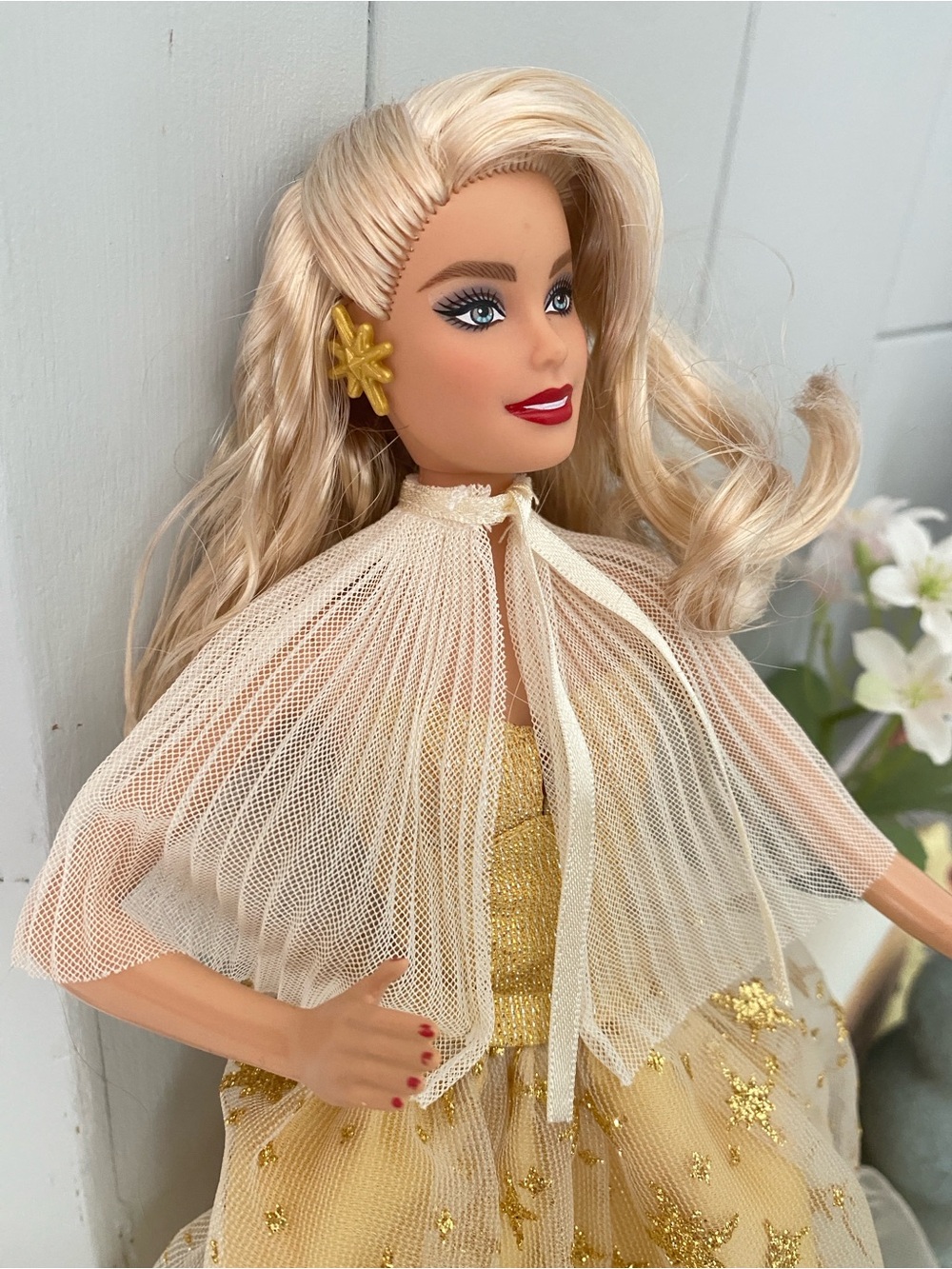 NEW🌈 2023 Mattel Holiday Barbie Doll in Gold Star Glitter Dress
